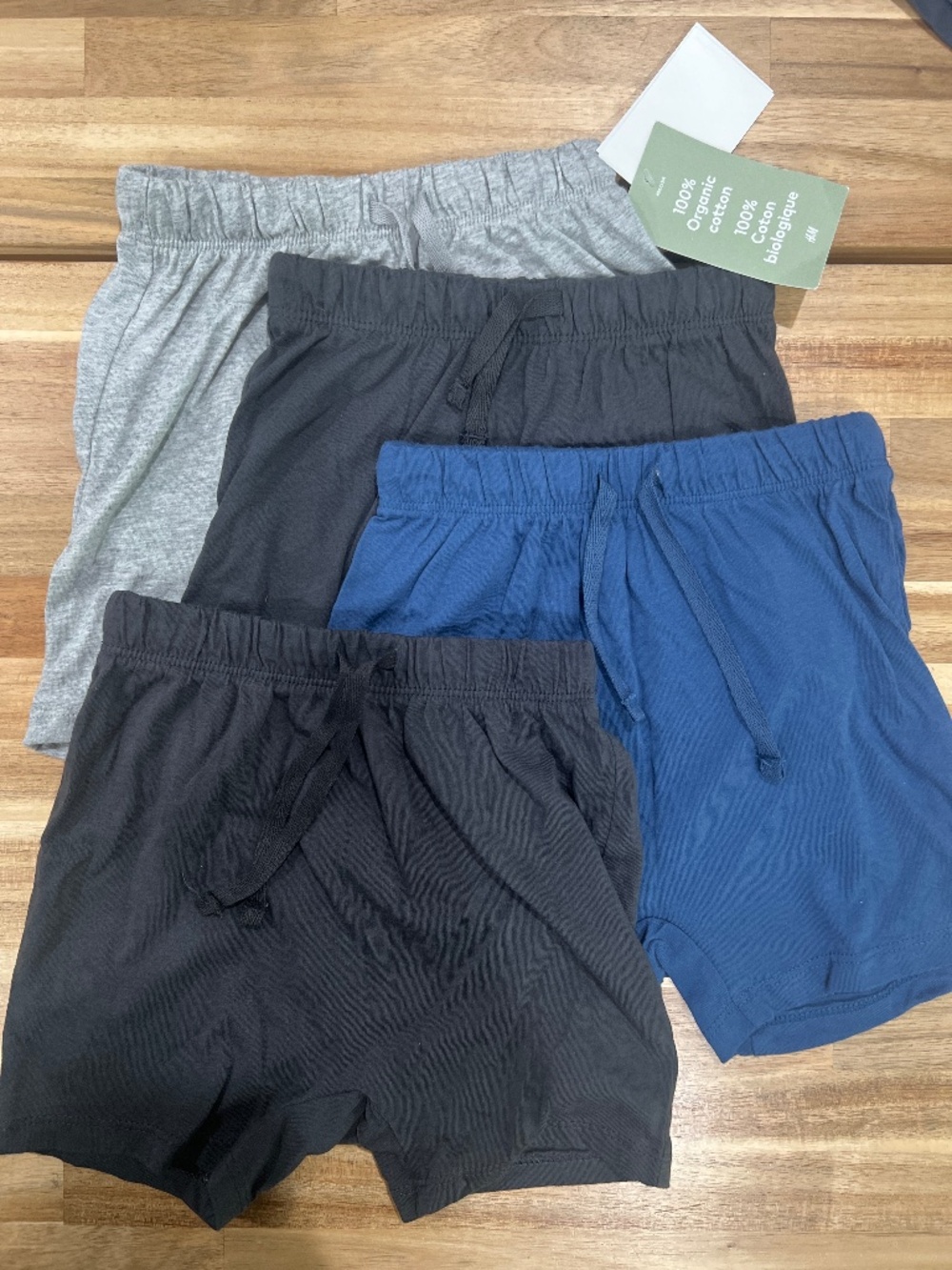 H&M jersey boy shorts 3T NWT